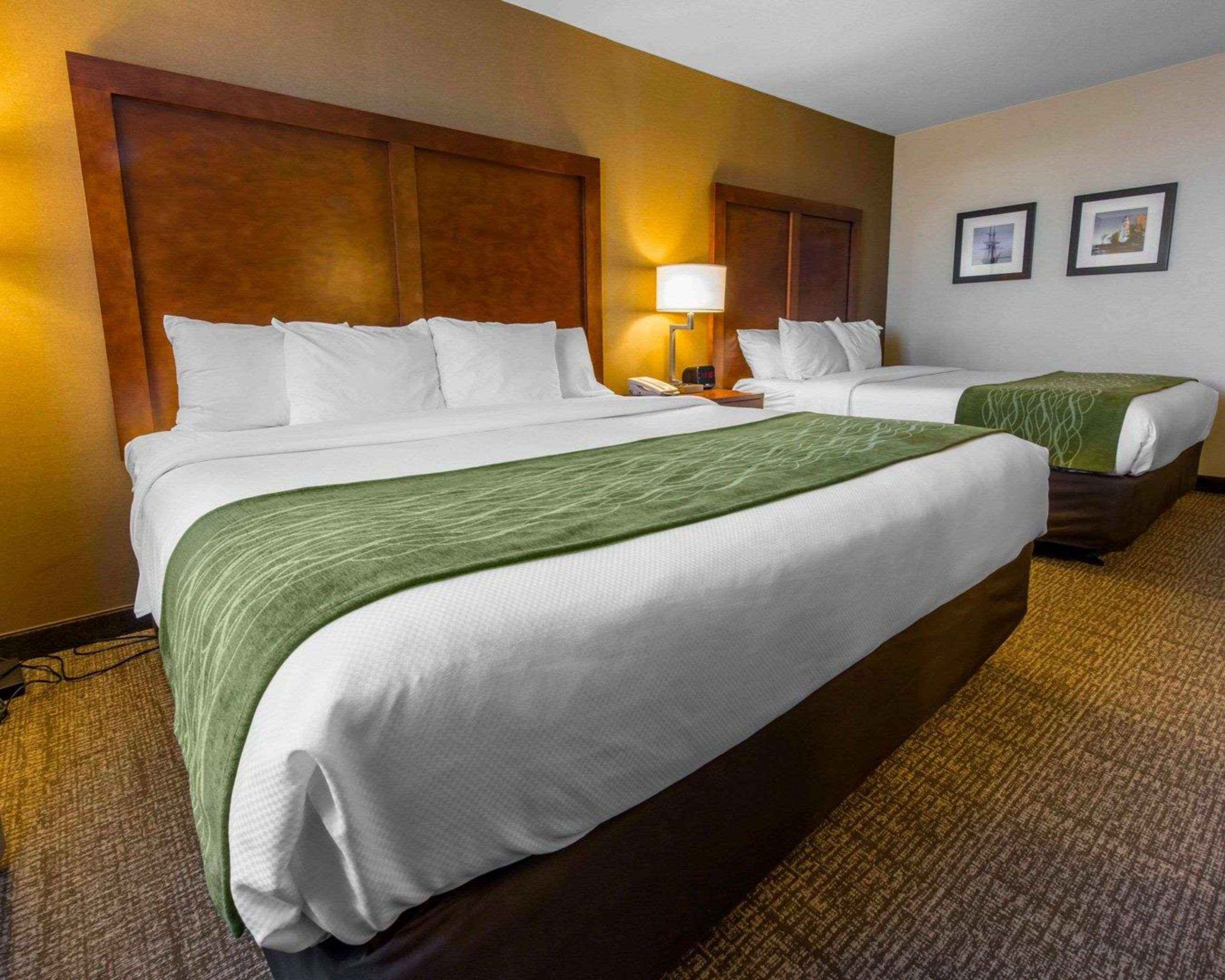 Comfort Inn & Suites Kearsarge Exterior photo