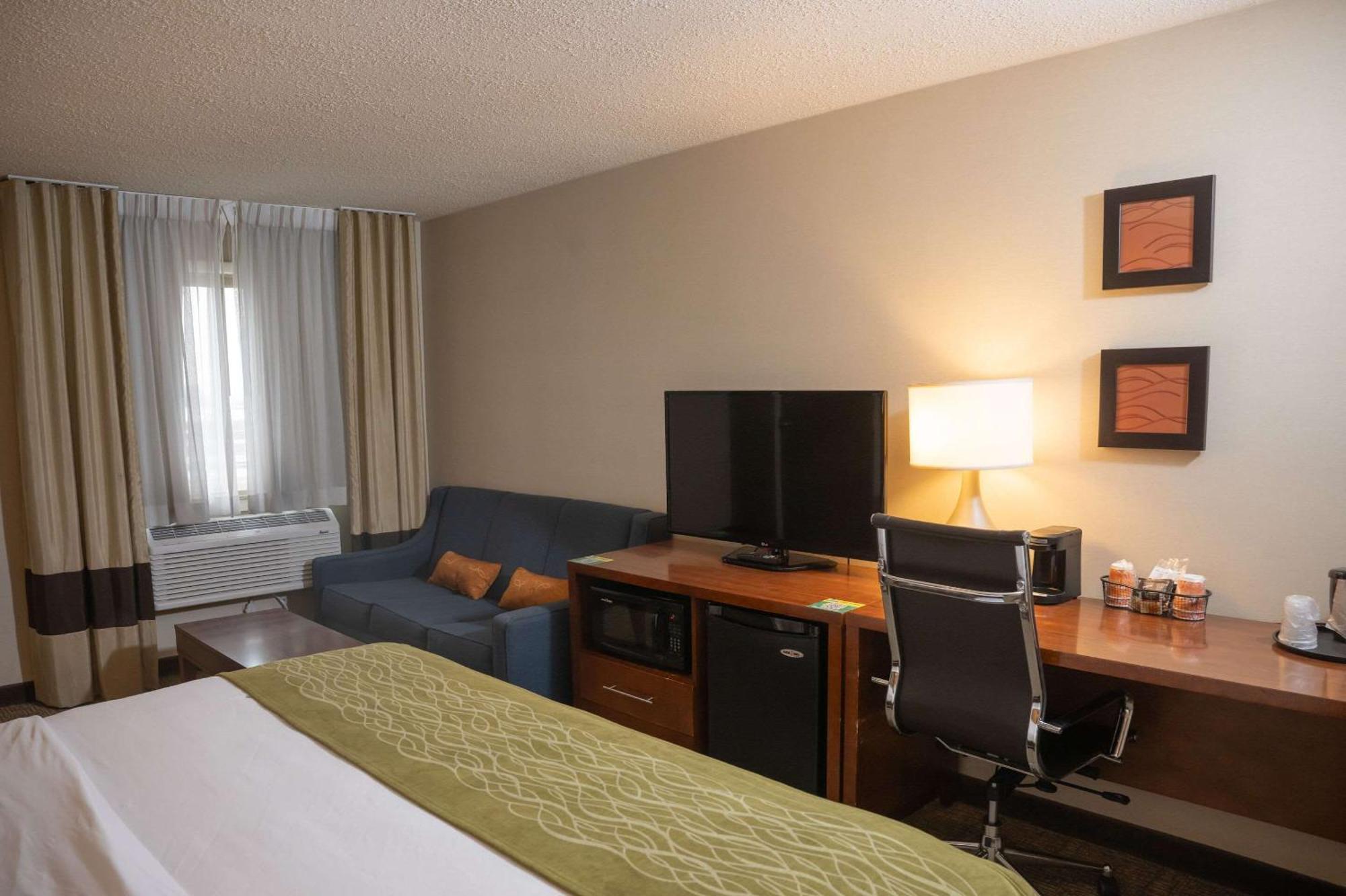 Comfort Inn & Suites Kearsarge Exterior photo