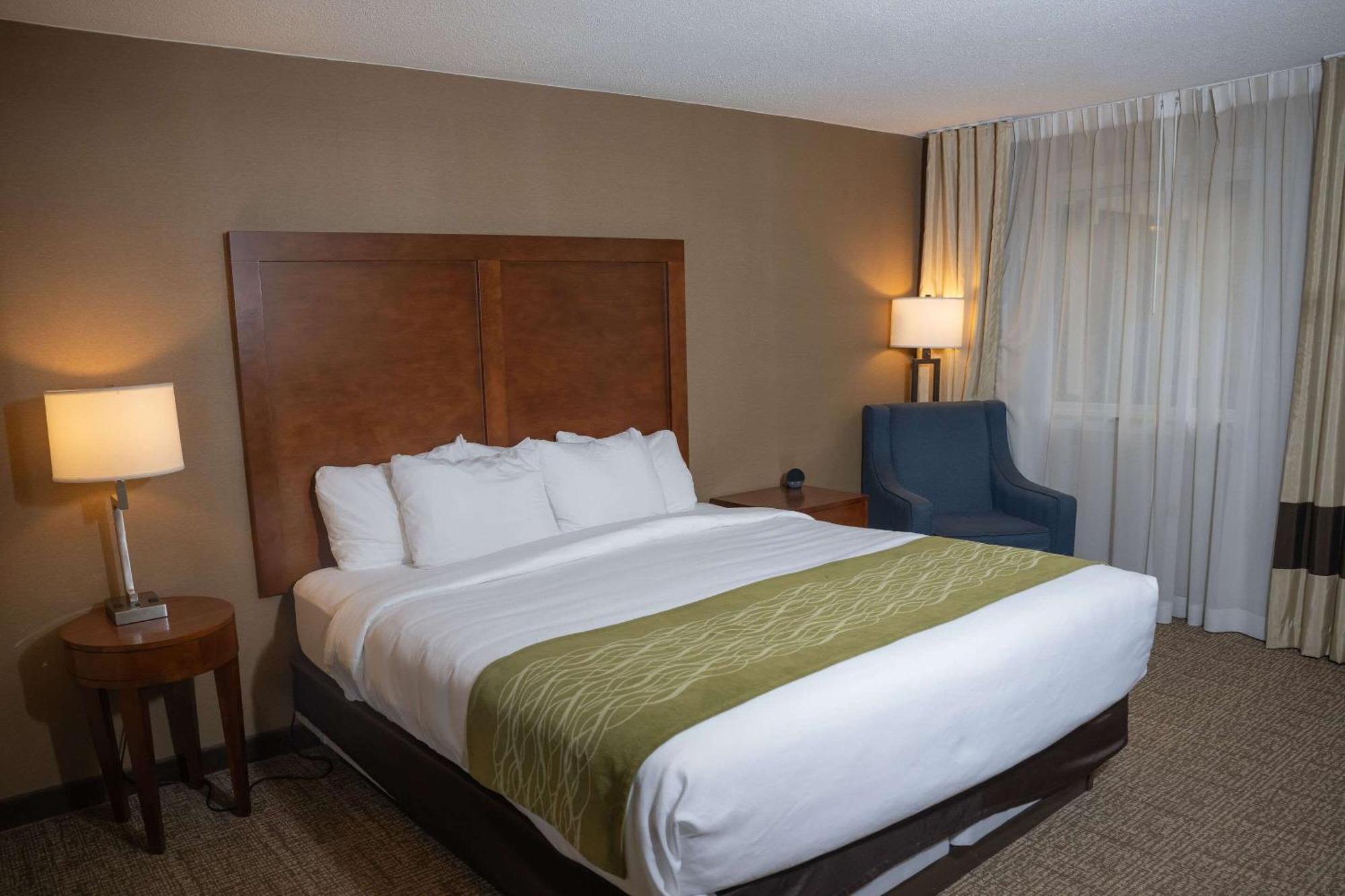 Comfort Inn & Suites Kearsarge Exterior photo