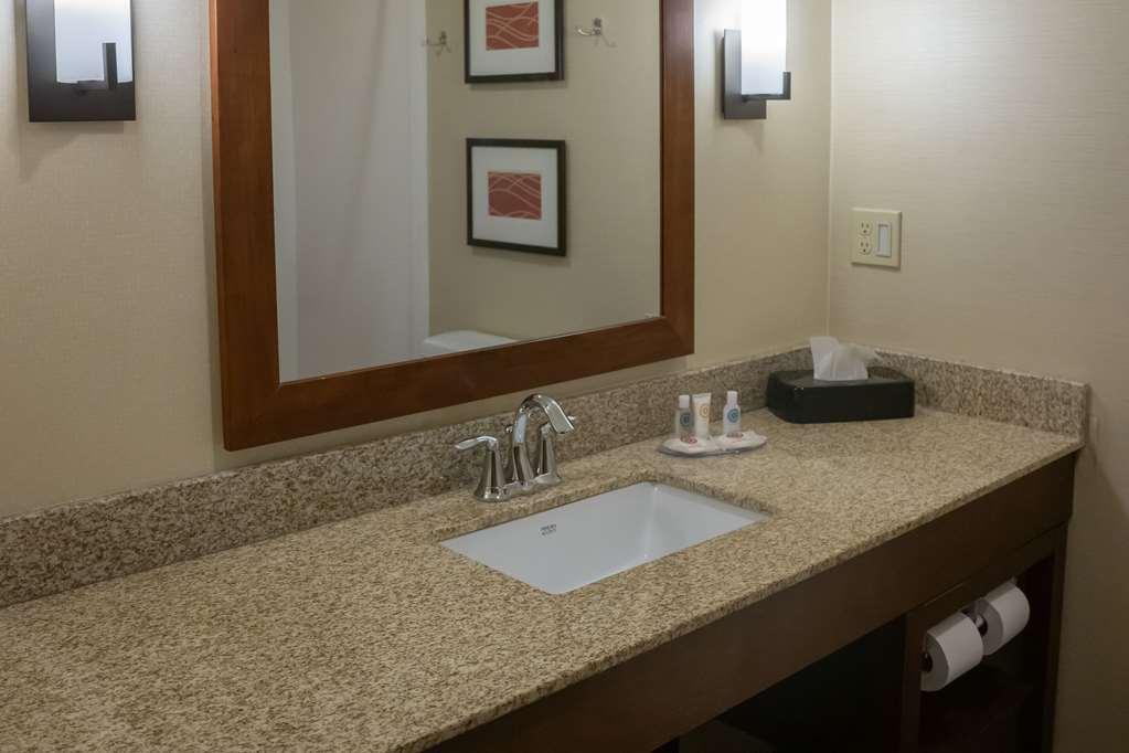Comfort Inn & Suites Kearsarge Room photo