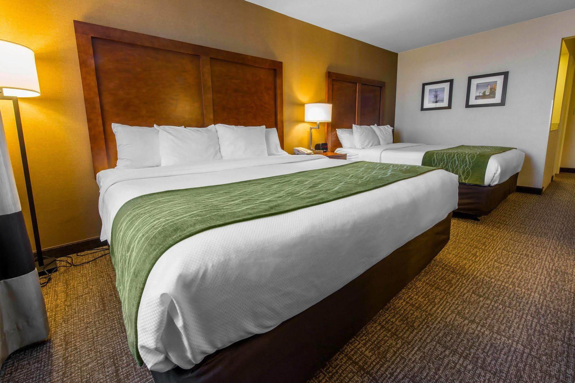 Comfort Inn & Suites Kearsarge Exterior photo